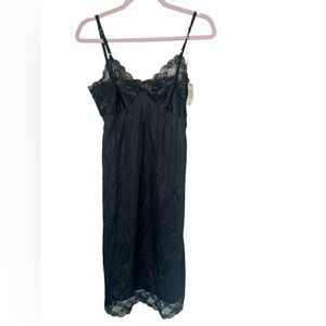 Vintage Lace Trim Slip Est. Size S  With Store Tags Whimsygoth Fairy Grunge